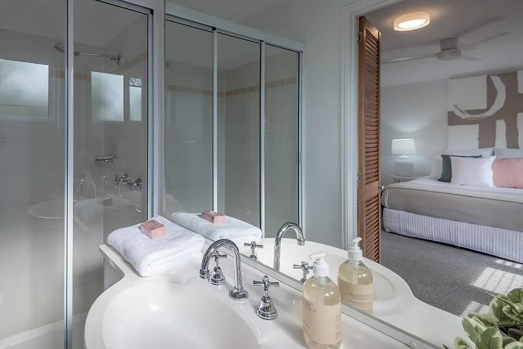 Noosa River Resort Apartment On Gympie Terrace Noosaville 0*,  Australia