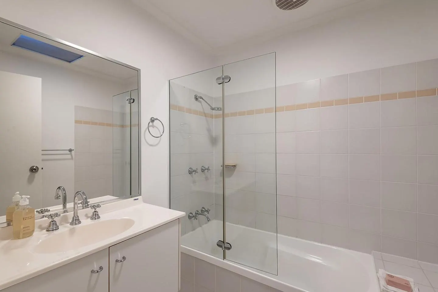 Noosa River Resort Apartment On Gympie Terrace Noosaville
